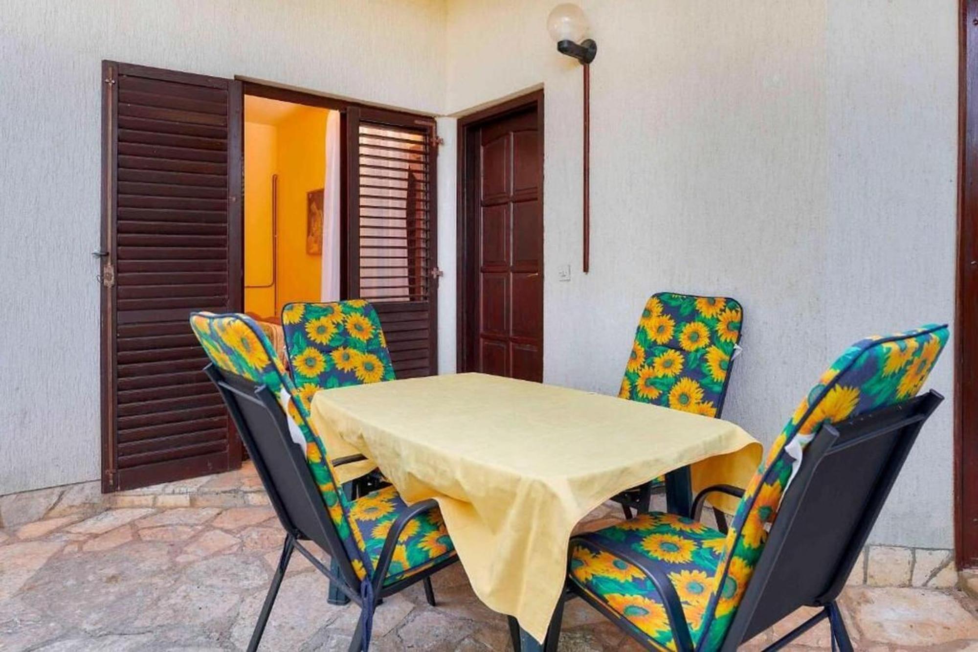 Apartments Davorka Баньоле Екстериор снимка
